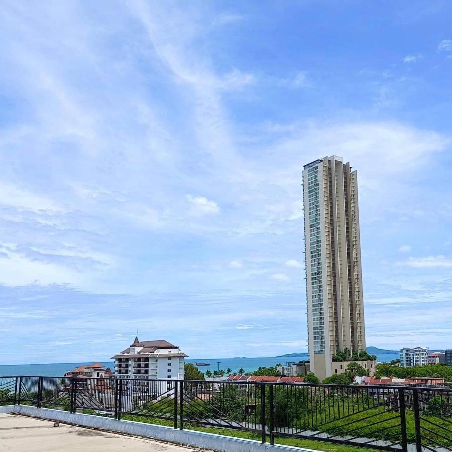 Trio Gems Condo, Pattaya Thailand Praia de Jomtien Exterior foto