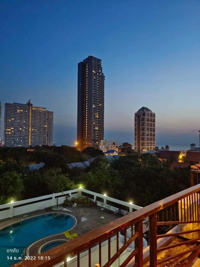 Trio Gems Condo, Pattaya Thailand Praia de Jomtien Exterior foto